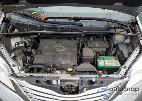 2016 Toyota Sienna Xle from USA, damaged, VIN 5TDDK3DC3GS130122